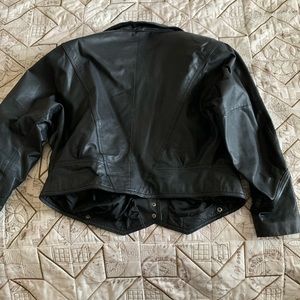 Vintage Tarazzia leather jacket